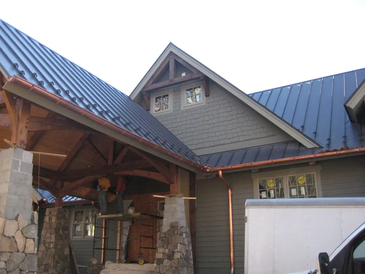 Craftsman Roofing team delivering quality roofing work in Barton